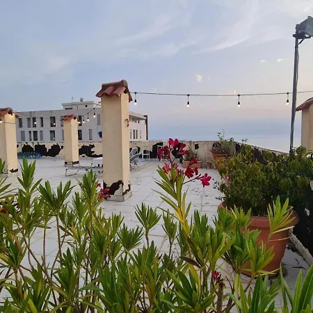 公寓 Seven's Rooftop Durrës
